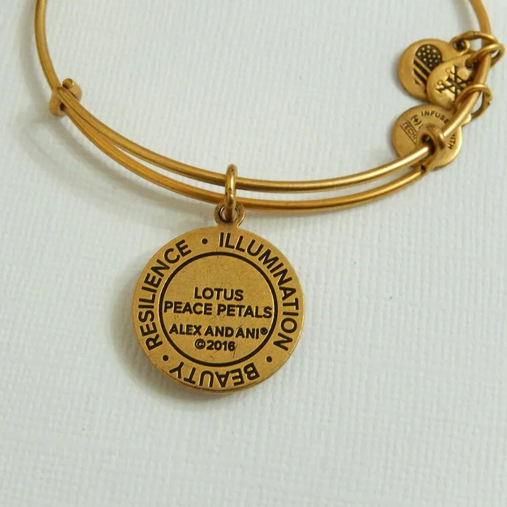 Alex and Ani 3 Pc Bracelet Set Rose Gold Hearts Lotus Peace Petals Rose Quartz